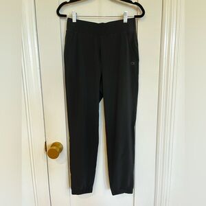 Gap 7/8 Lightweight Joggers